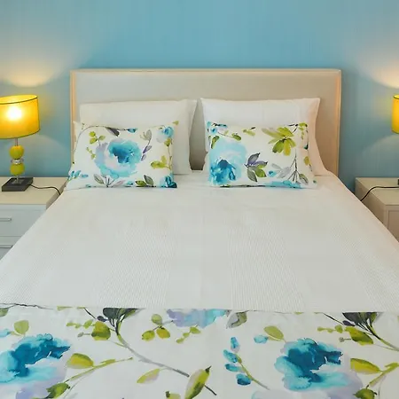 Holidays Marginal Daire Nazaré