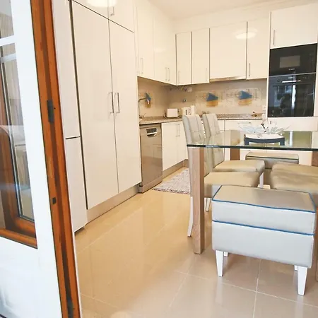 Holidays Marginal Daire Nazaré