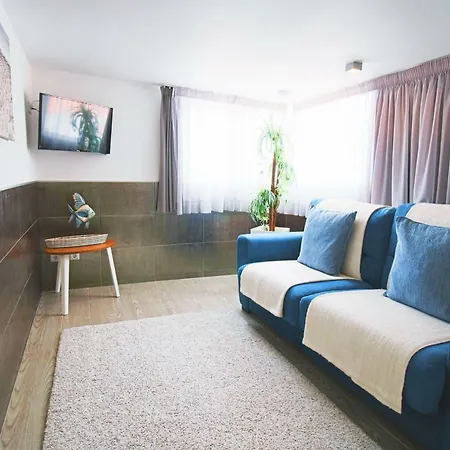 Apartment Holidays Marginal Nazaré