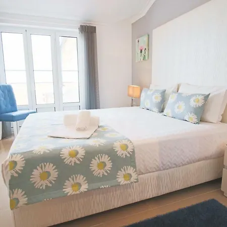 Апартаменты Holidays Marginal