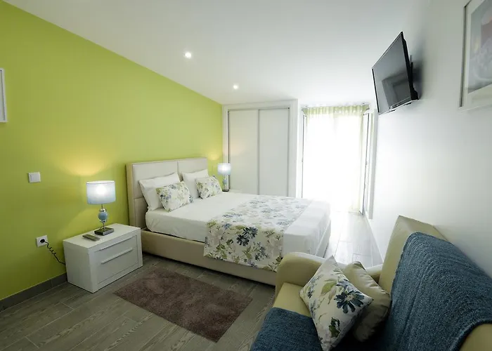 Holidays Marginal דירה *